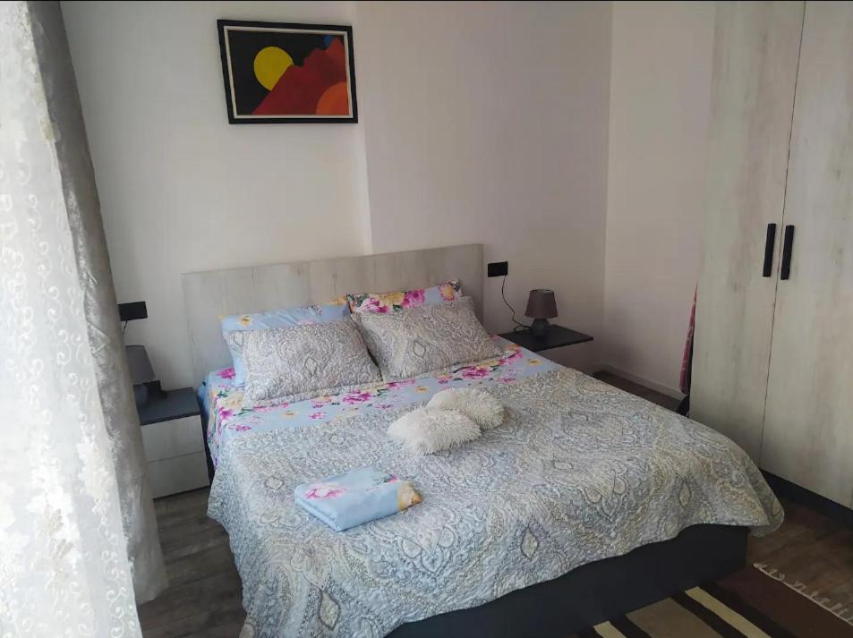 #1 Modern 1br With Balcony In Up-and-coming Hip Area * Tirana
